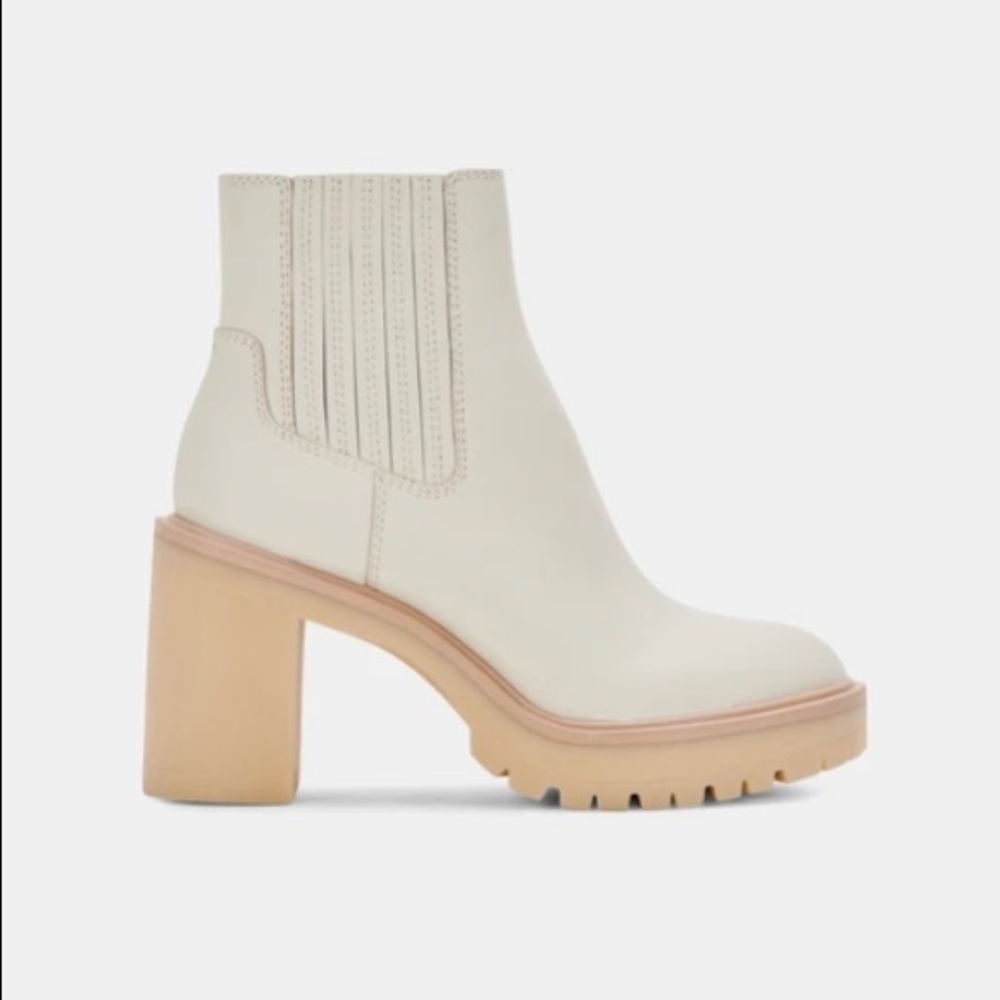 NWT Dolce Vita Caster H2O Booties in Ivory Leather Size 7